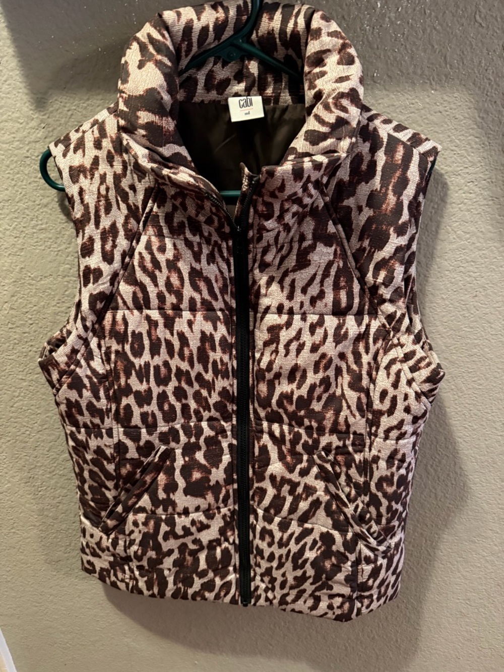 Cabi Juliet Leopard Puffer Vest Medium Brown Animal Print Zip Front